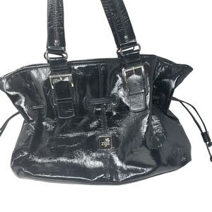 ZIJA BAG. BLACK. SHOULDER BAG.